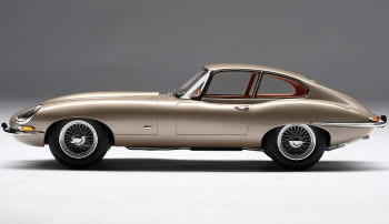 Jaguar_E-Type_1961_3